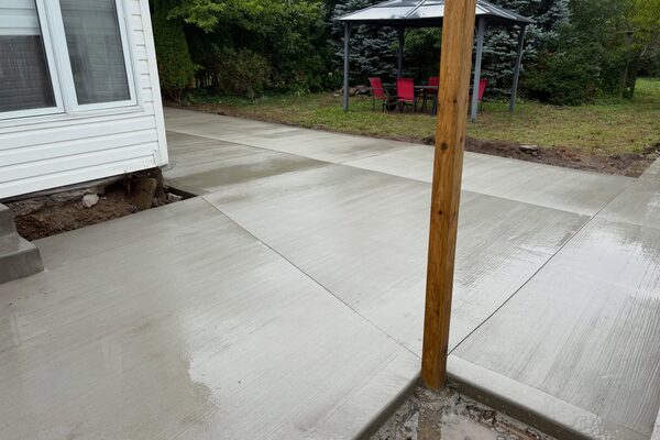 Backyard Patio Slab &mdash; concrete work by Cascade Concrete Works